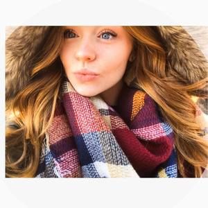 Meet your Posher, Liv